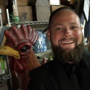 Meet your Posher, Christopher